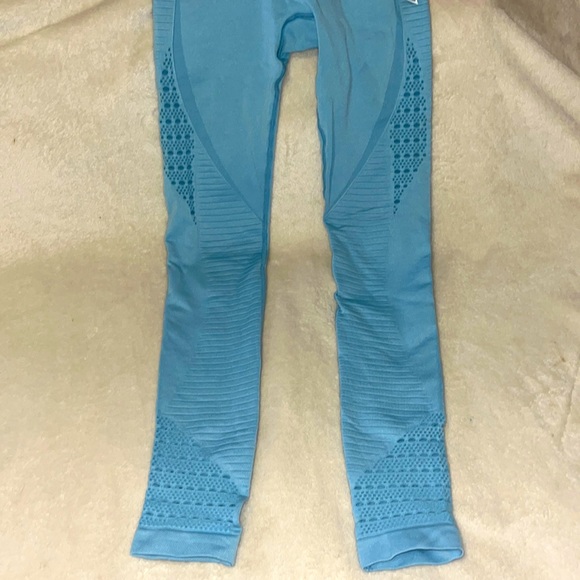 Blue Size small gymshark leggings - Picture 3 of 5
